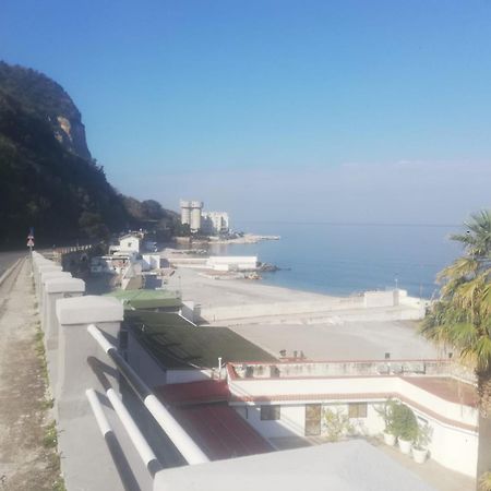 Maremonti Apartments Castellammare di Stabia Exterior foto