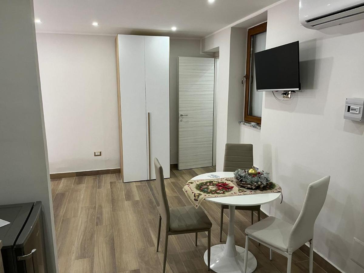 Maremonti Apartments Castellammare di Stabia Exterior foto