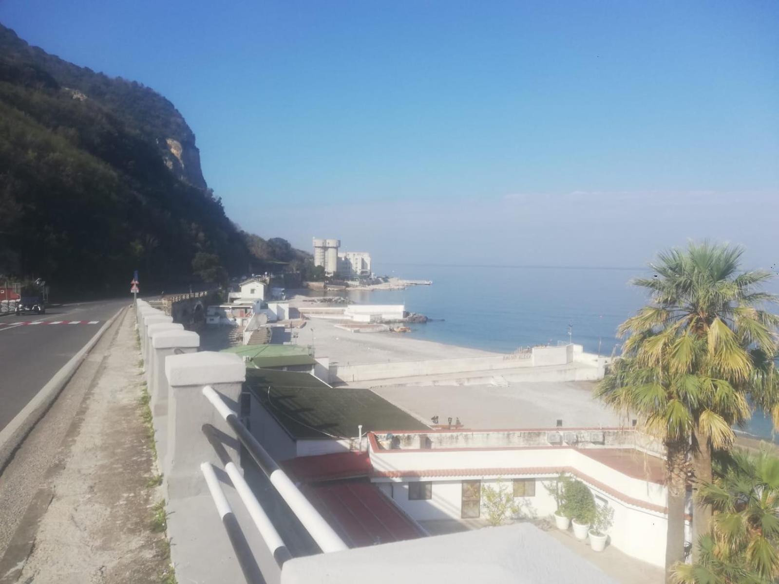 Maremonti Apartments Castellammare di Stabia Exterior foto